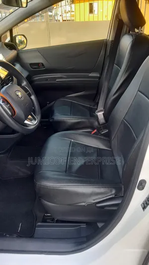 Toyota Sienta 2016 White