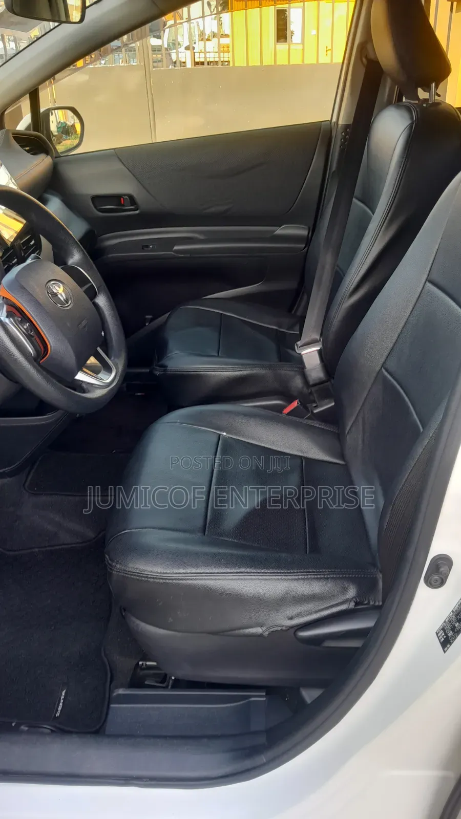 Toyota Sienta 2016 White
