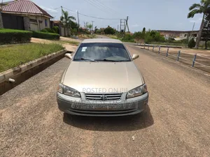 Toyota Camry LE 4dr Sedan (2.2L 4cyl 4A) 2001 Silver