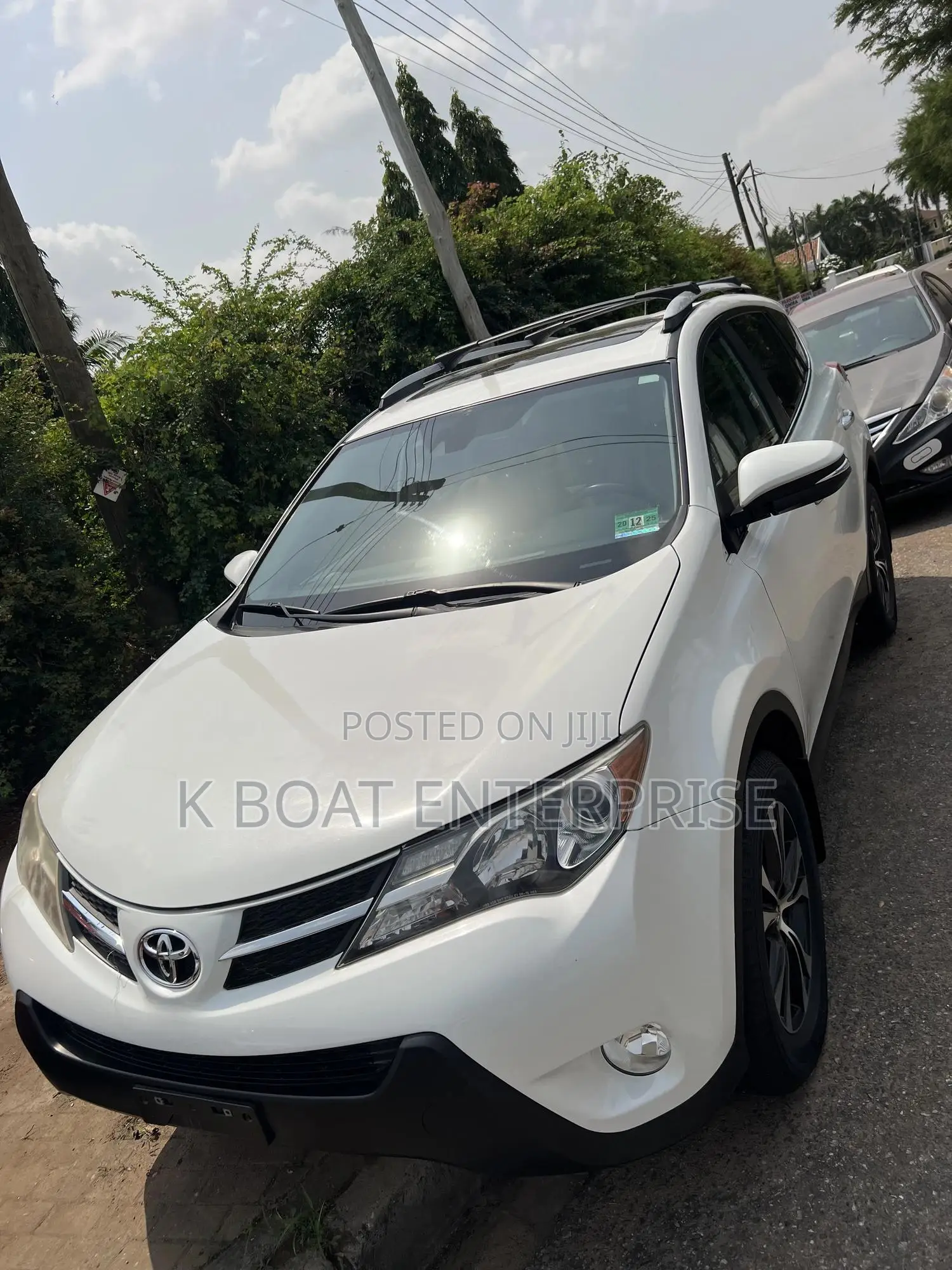Toyota RAV4 Limited 4dr SUV AWD (2.5L 4cyl 6A) 2015 White