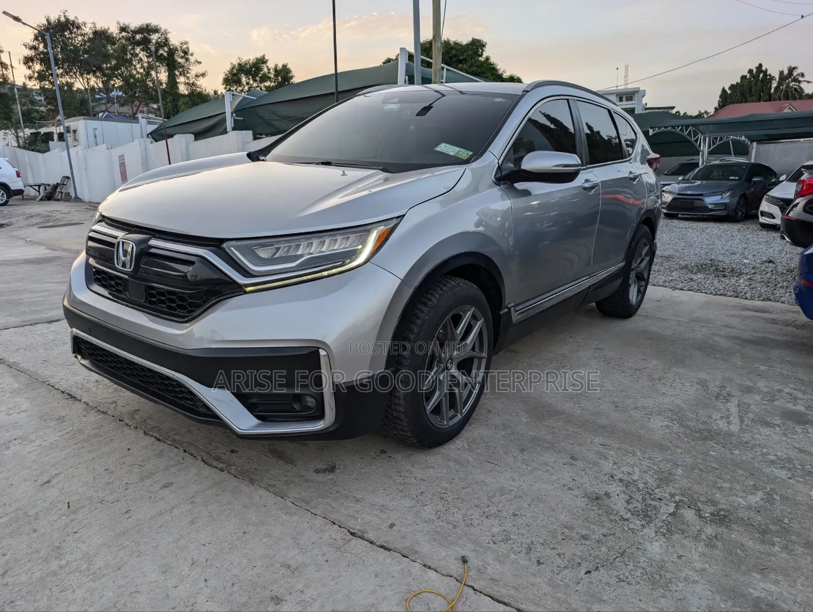 Honda CR-V Touring 2022 Silver