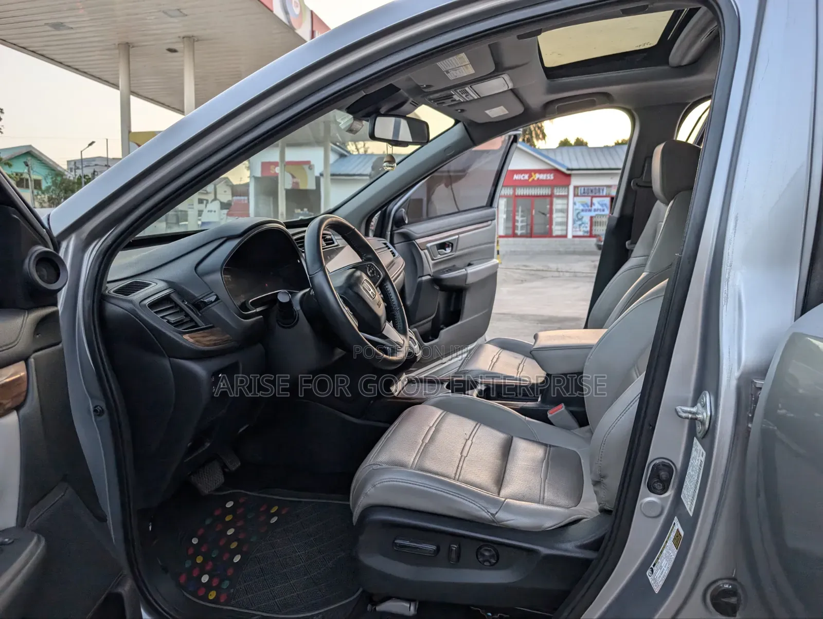 Honda CR-V Touring 2022 Silver