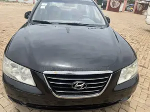 Hyundai Sonata 2000 Black