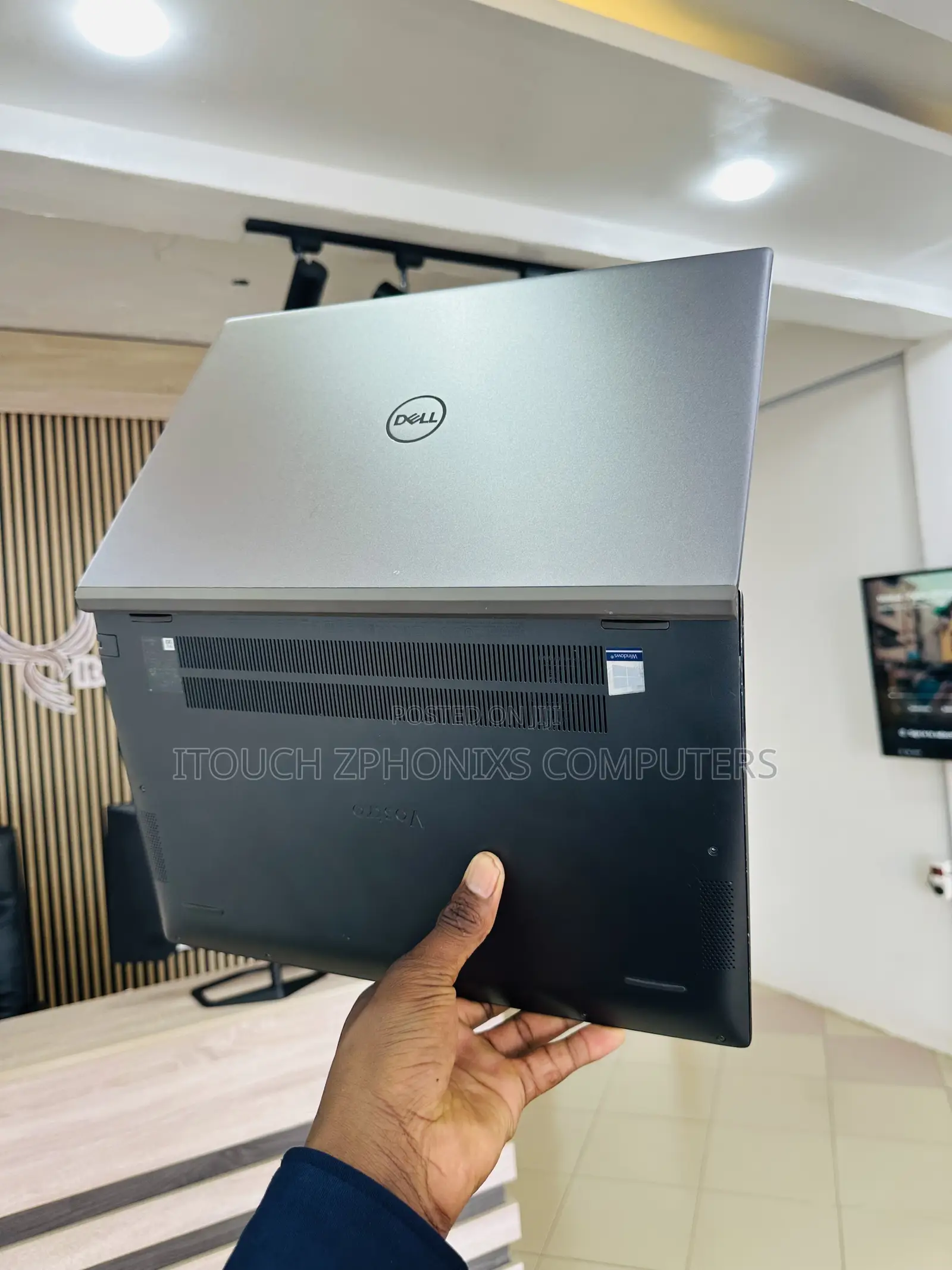 Laptop Dell Vostro 15 5568 16GB Intel Core i5 SSD 256GB