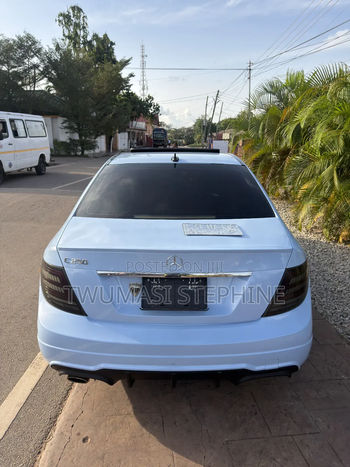 Mercedes-Benz C250 2014 Pearl