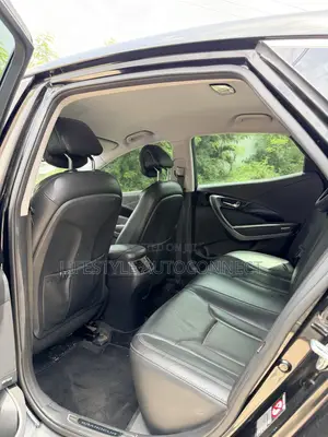 Hyundai Grandeur 2015 Black