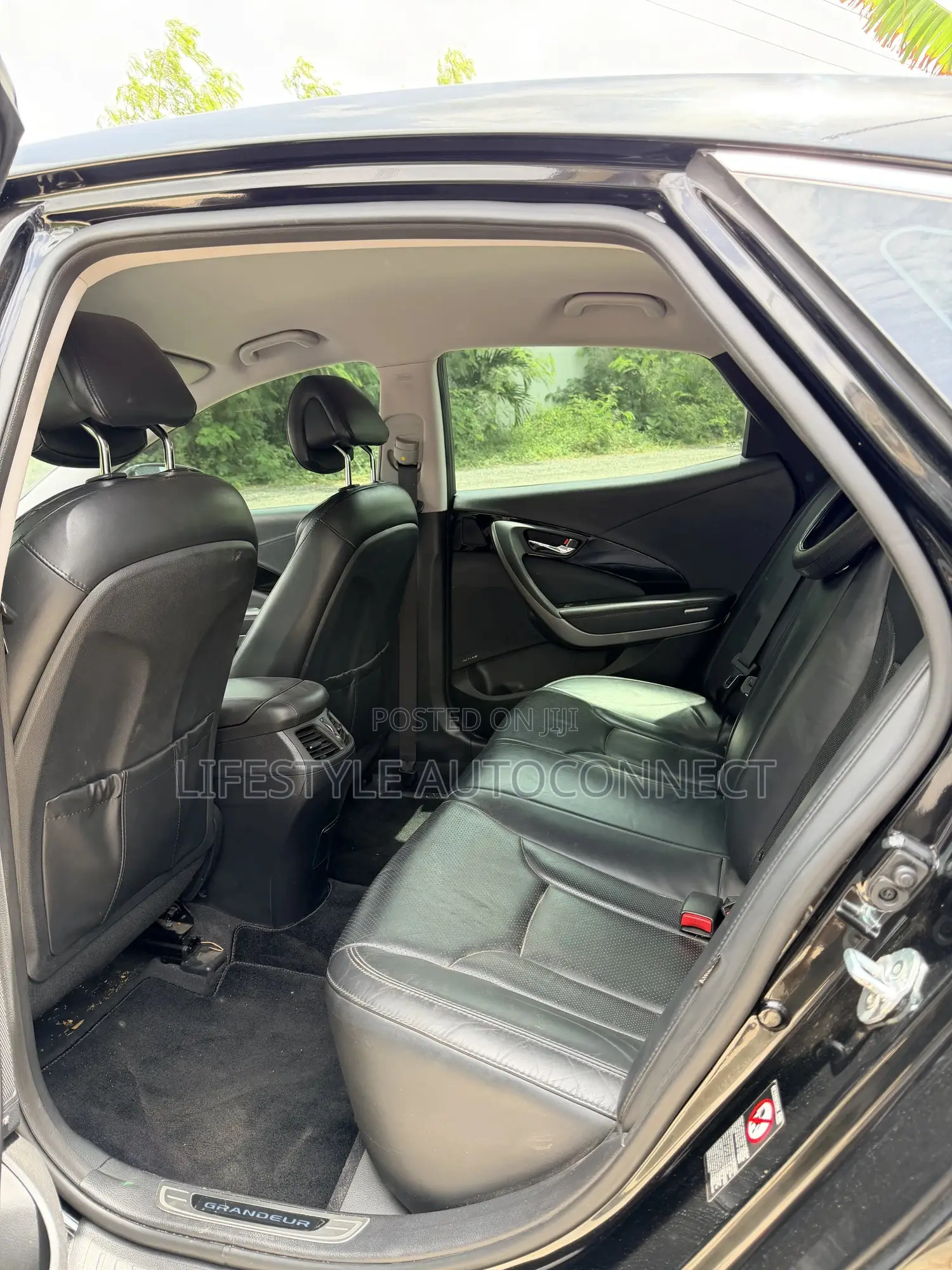 Hyundai Grandeur 2015 Black
