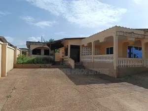 5bdrm House in Abuakwa Taabre ( 4Th, Kumasi Metropolitan for sale
