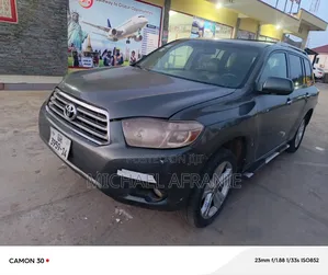 Toyota Highlander Limited 2010