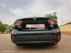 Toyota Corolla LE 2023 Black