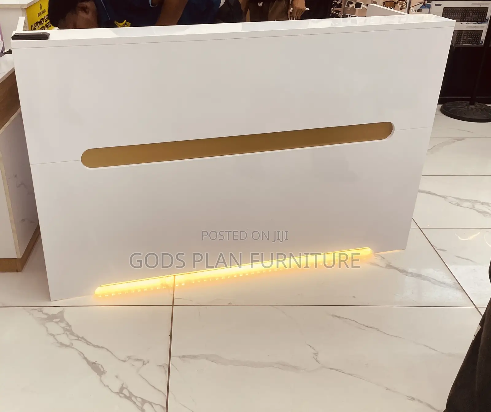 Front Desk-Led