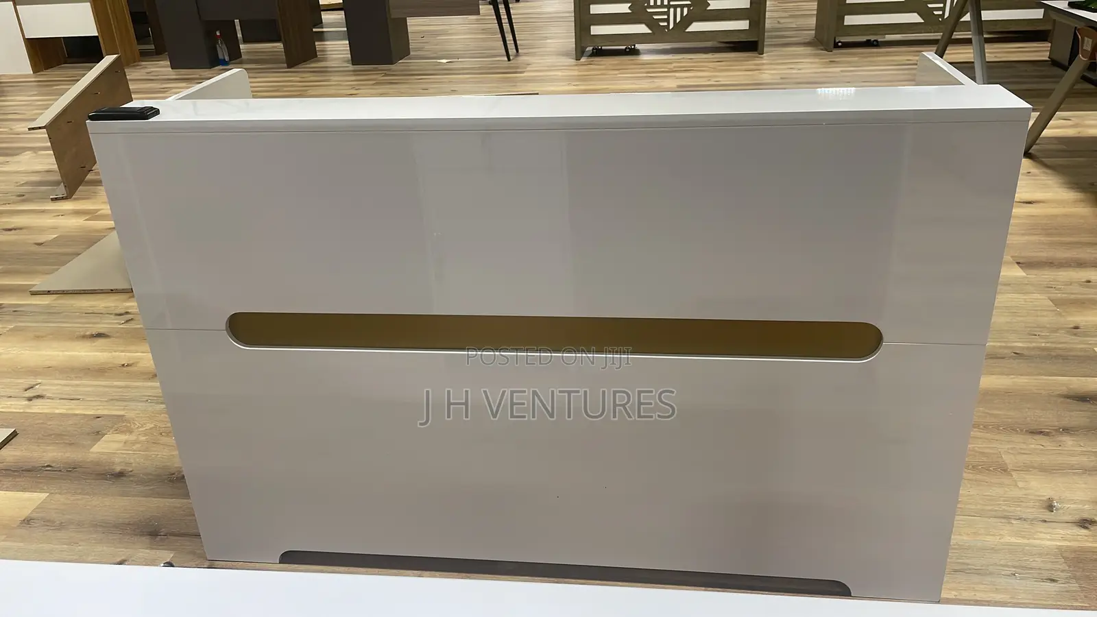 Front Desk-Led