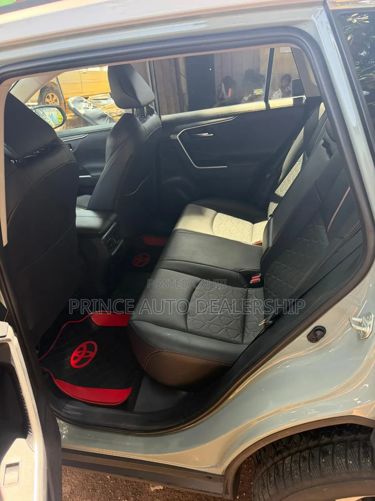 Toyota RAV4 Adventure AWD 2020 Gray