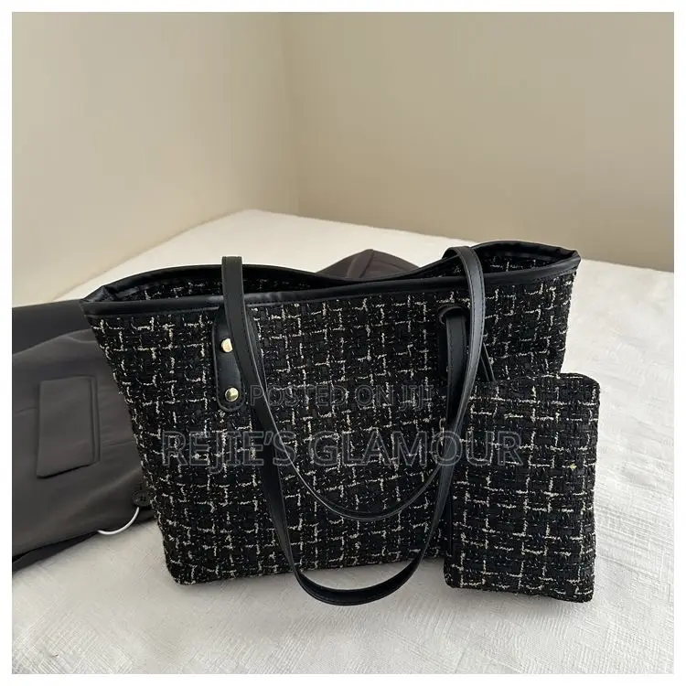 Ladies Hand Bag