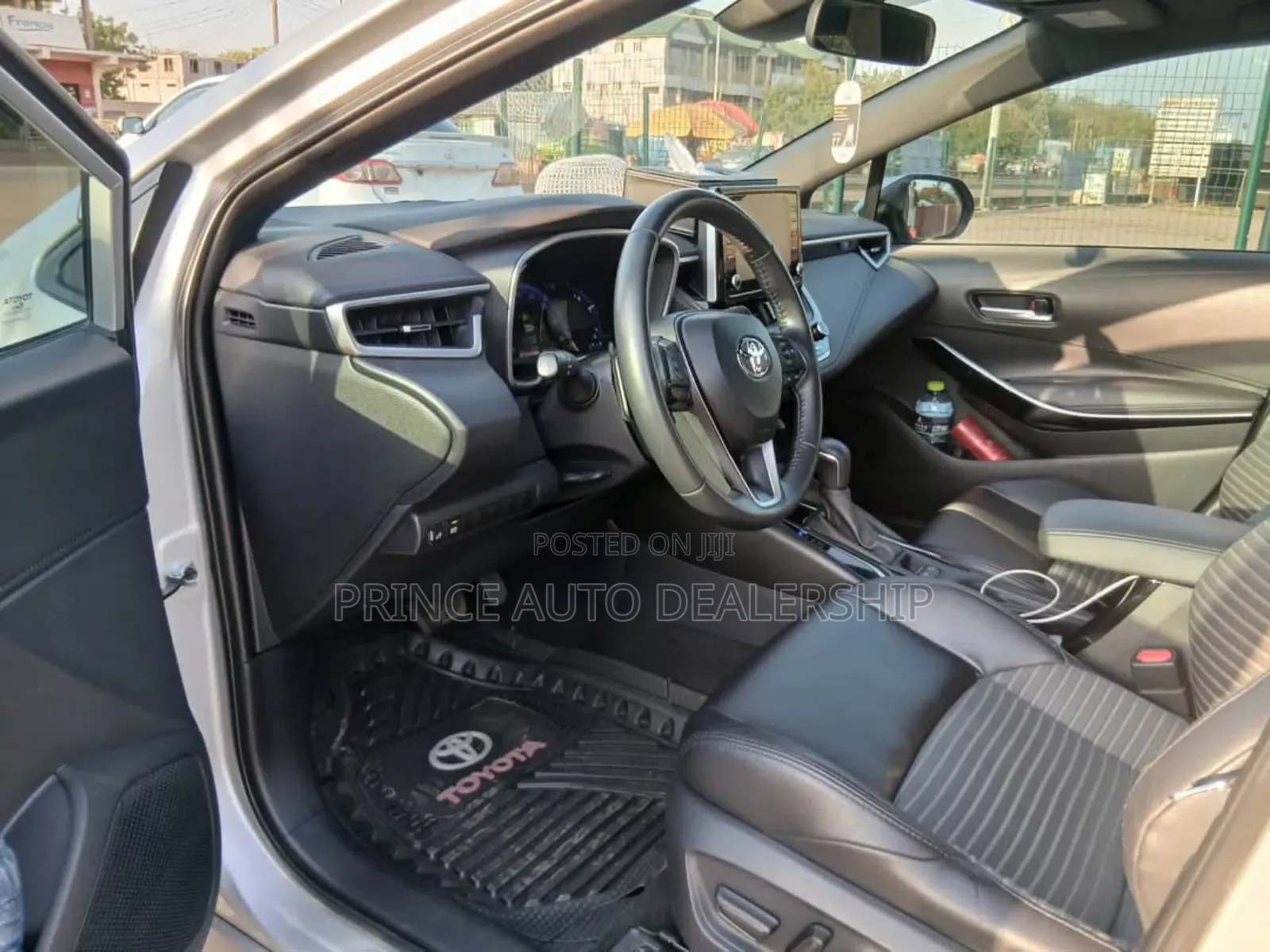 Toyota Corolla 2020 Silver