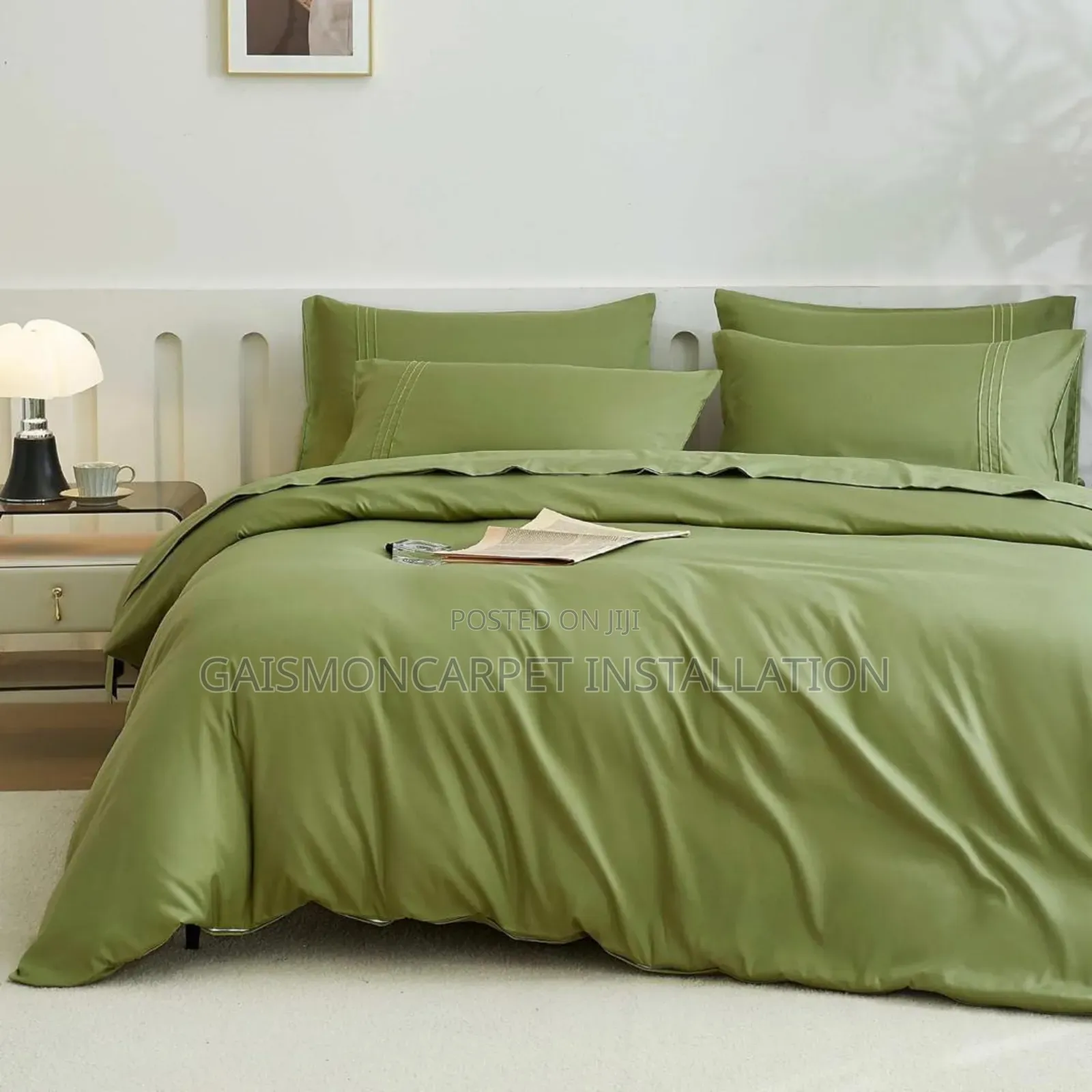 Comfortable Bedroom and Hotel Duvet