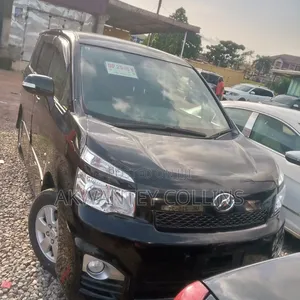 Toyota Voxy 2013 Black