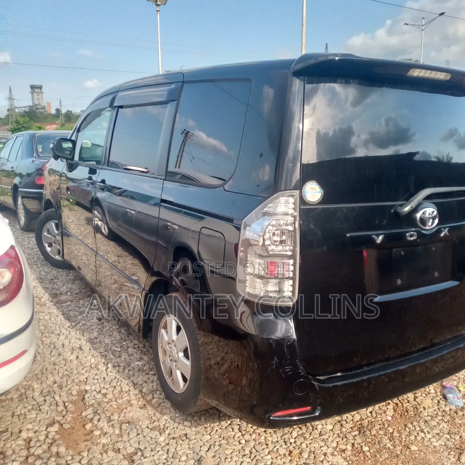 Toyota Voxy 2013 Black