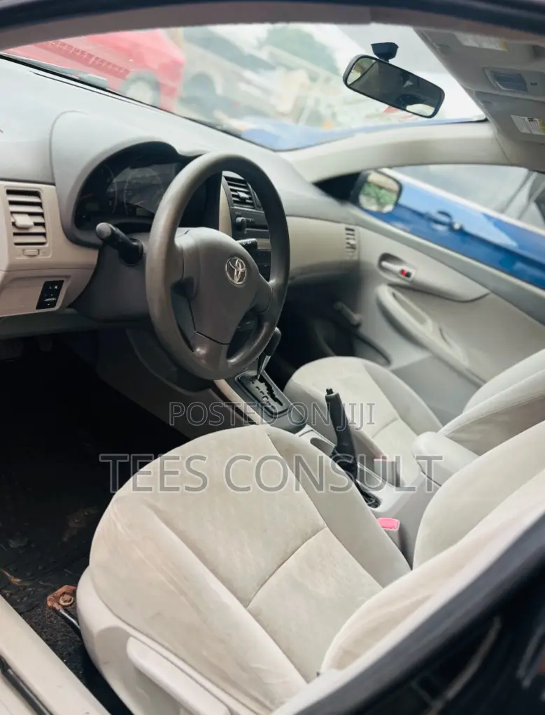 Toyota Corolla 2008 Black