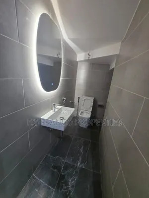 4bdrm House in Kg Franco Properties, Spintex for sale