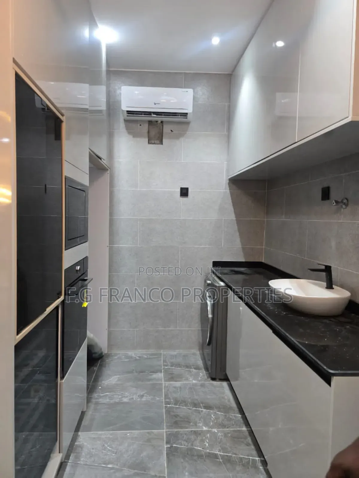 4bdrm House in Kg Franco Properties, Spintex for sale