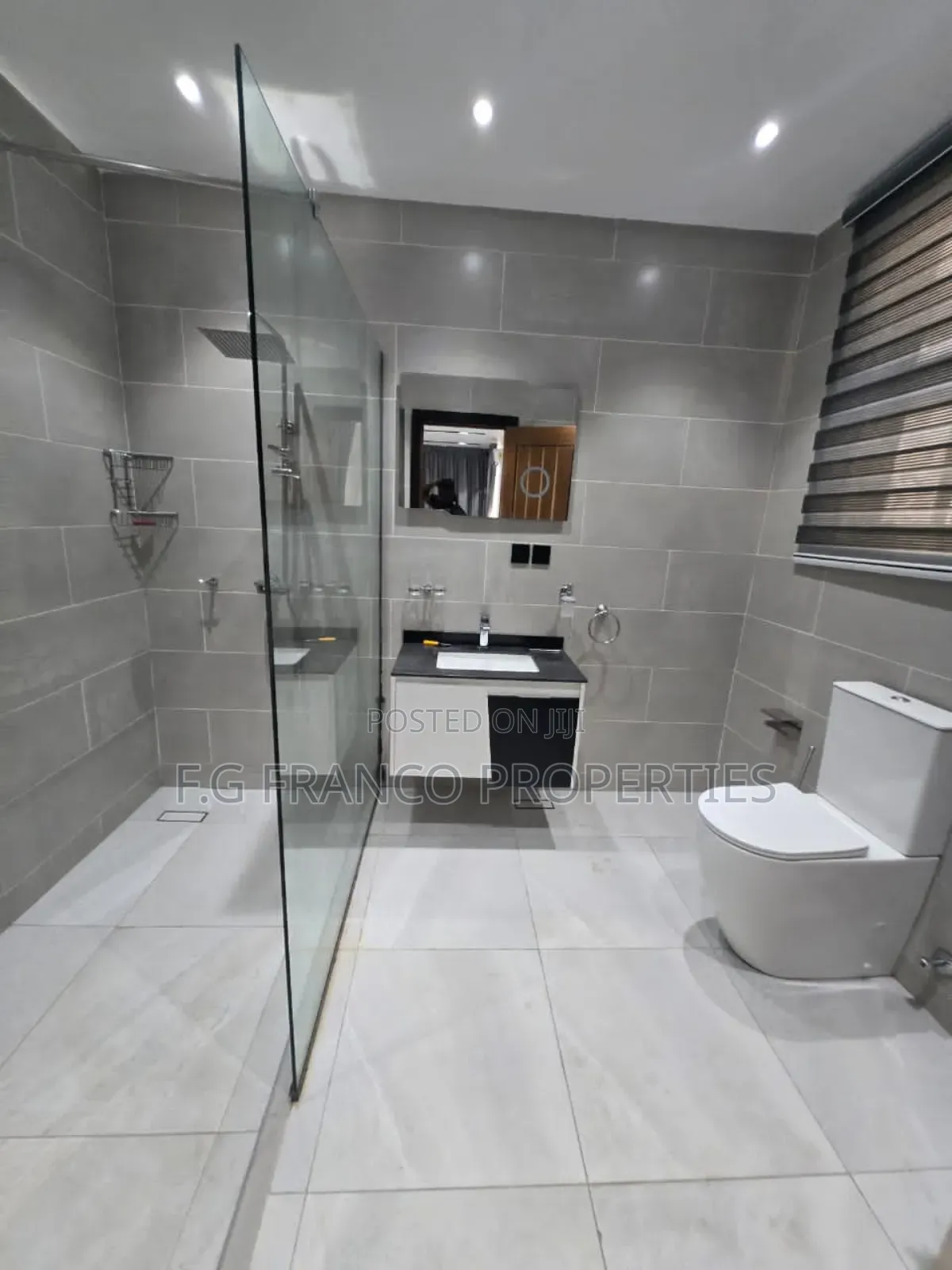 4bdrm House in Kg Franco Properties, Spintex for sale