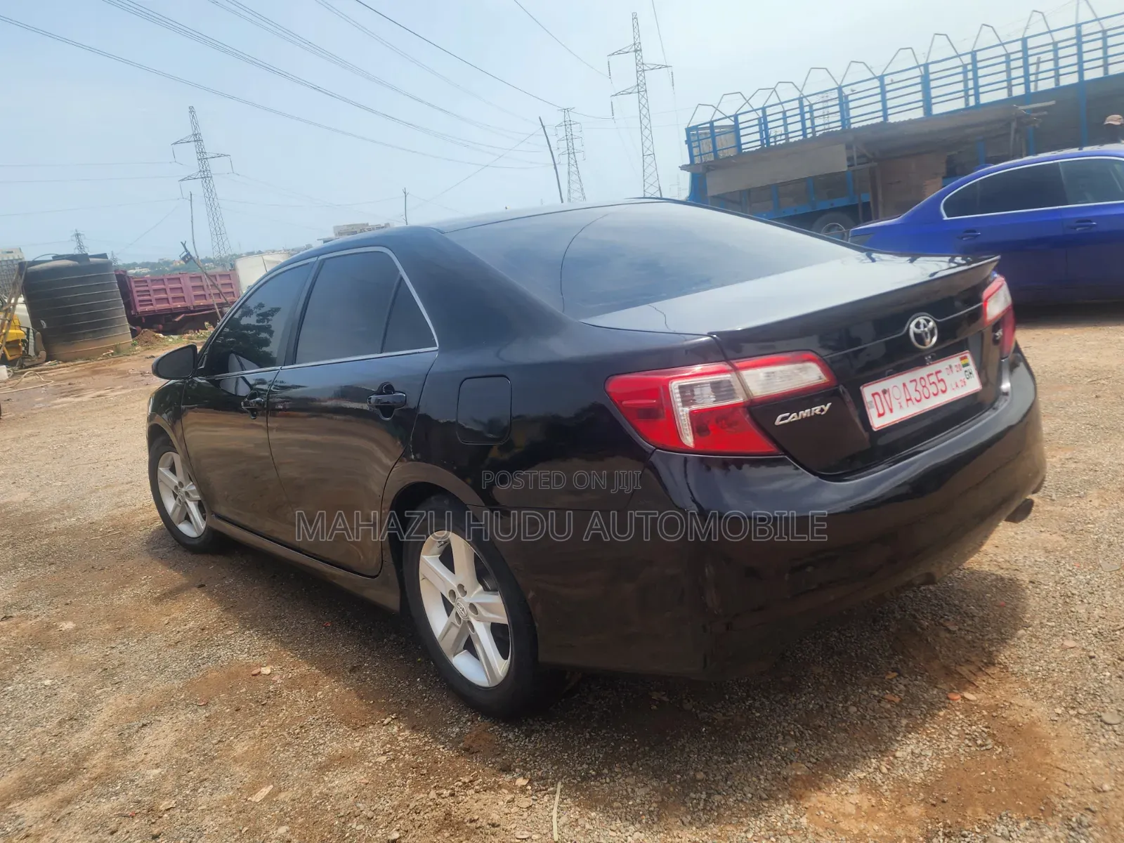 Toyota Camry SE 4dr Sedan (2.5L 4cyl 6A) 2013 Black