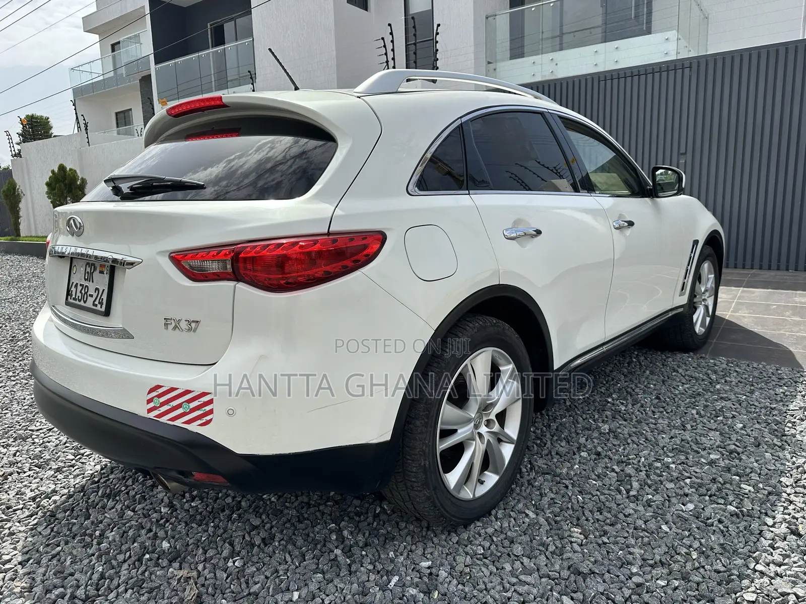 Infiniti FX 37 AWD 2013 White