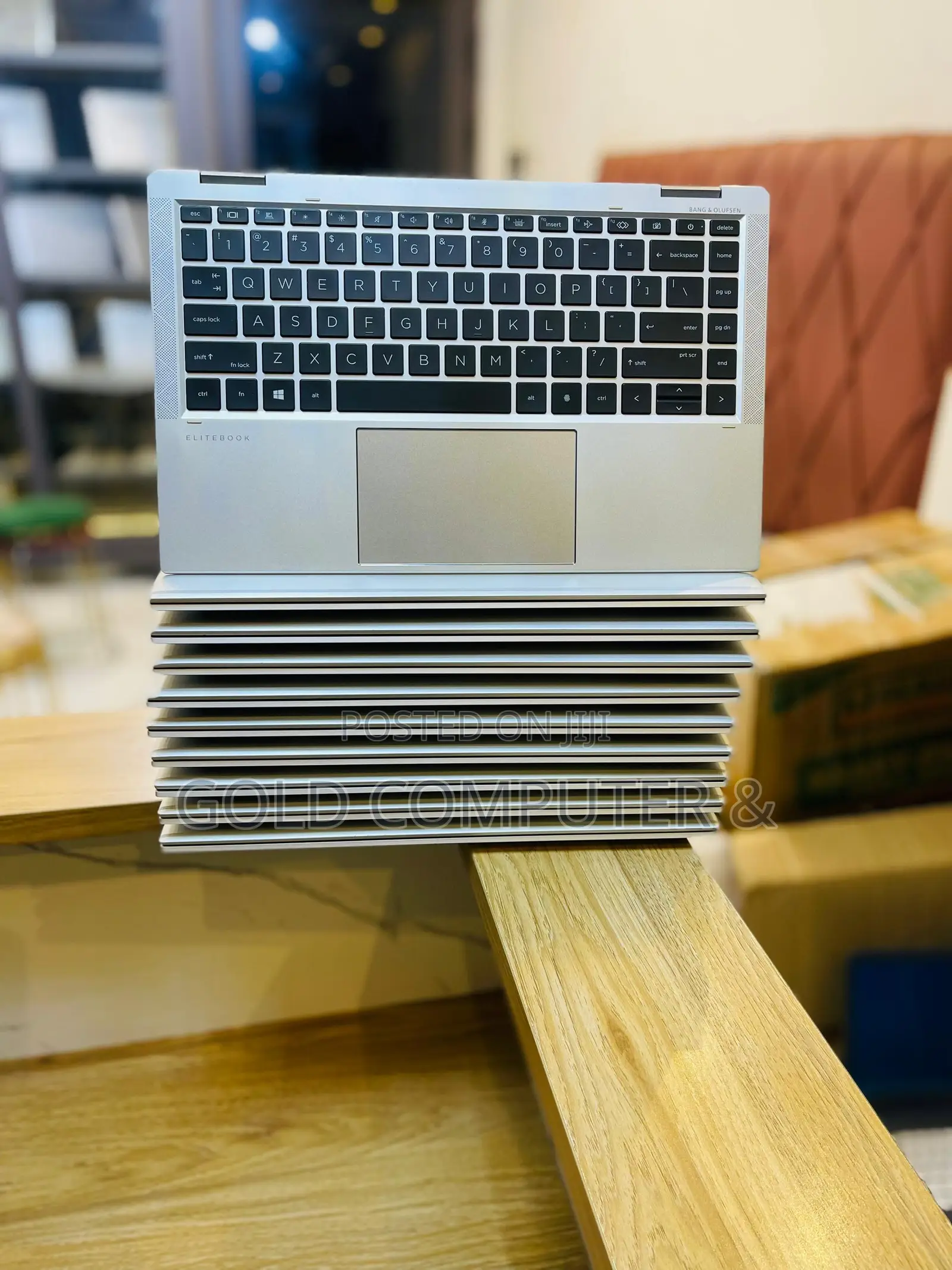 Laptop HP EliteBook x360 1040 G7 16GB Intel Core i7 SSD 512GB