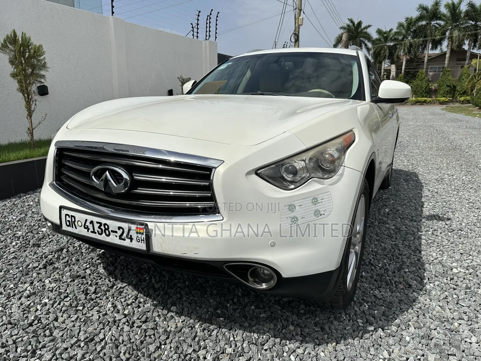 Infiniti FX 37 AWD 2013 White