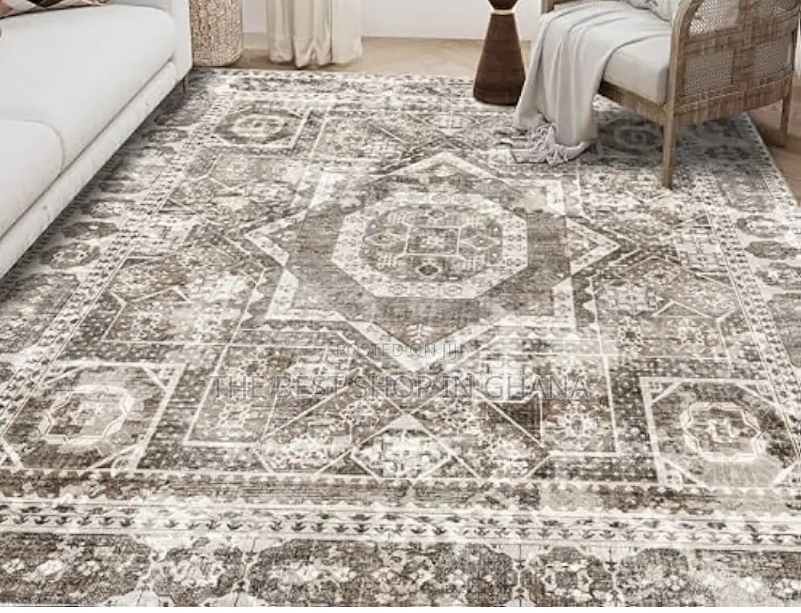 340 Cm by 240 Cm Vintage Look , Waterproof, Stainless Carpet From Uk