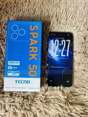 New Tecno Spark 50 128 GB Silver