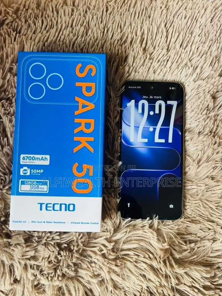 New Tecno Spark 50 128 GB Silver