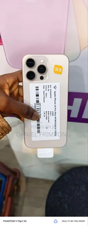 Apple iPhone 16 Pro Max 256 GB Gold