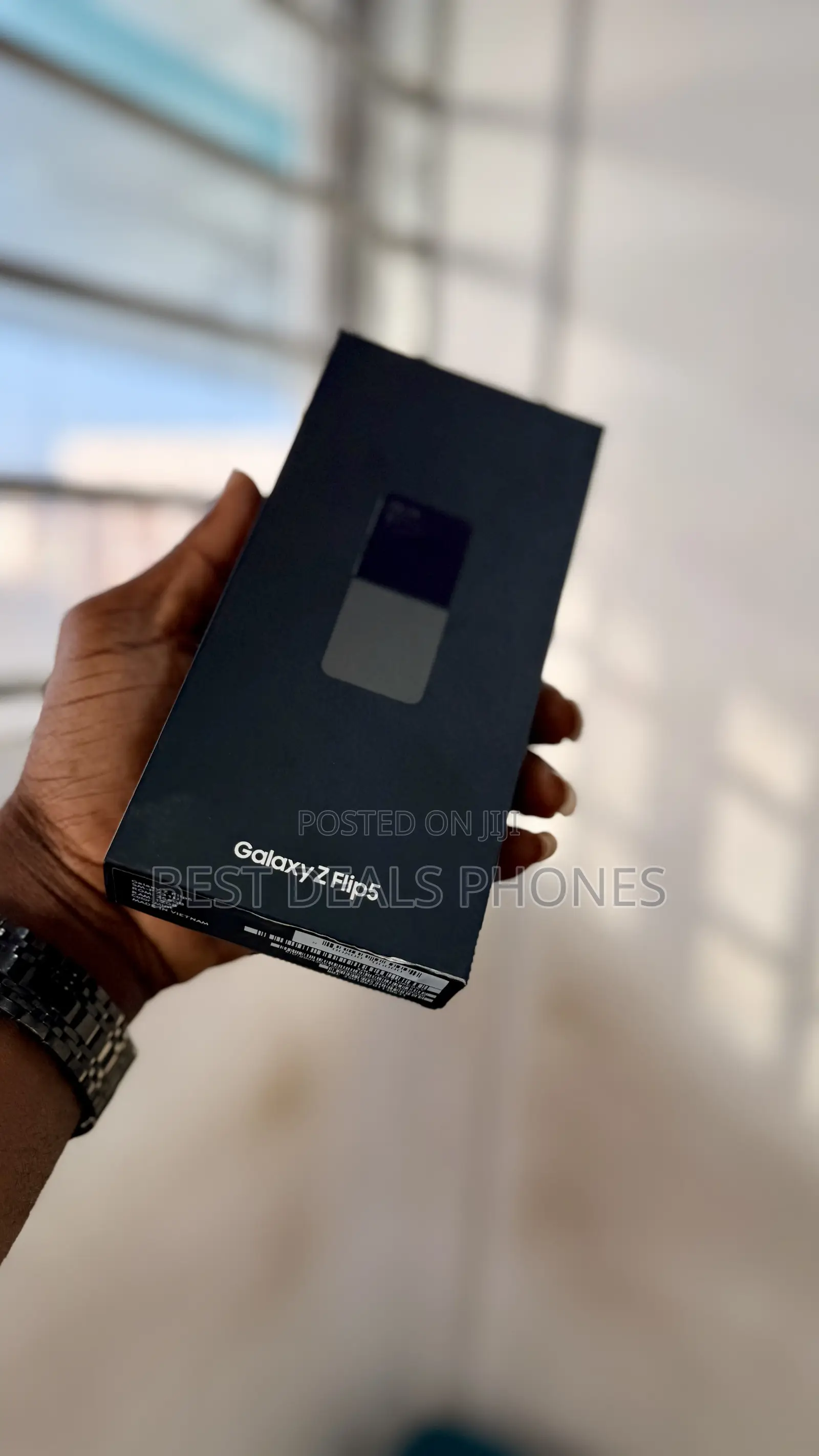 New Samsung Galaxy Z Flip 5 256 GB Rose Gold