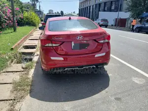 Hyundai Elantra 2015 Red