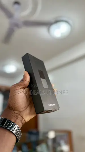 New Samsung Galaxy Z Flip 5 256 GB Bronze