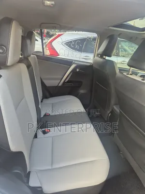 Toyota RAV4 2018 White