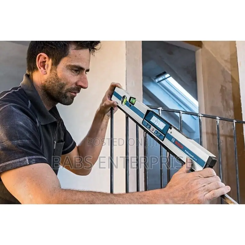 Bosch Professional 60cm Digital Inclinometer - Gim 60