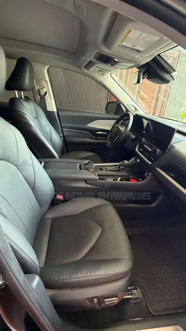 Toyota Grand Highlander Hybrid MAX Limited AWD 2025 Black