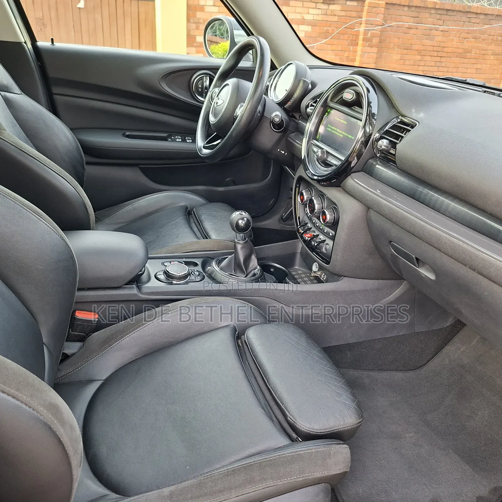 Mini Cooper S 4dr Hatchback (2.0L 4cyl Turbo 6M) 2015 Black