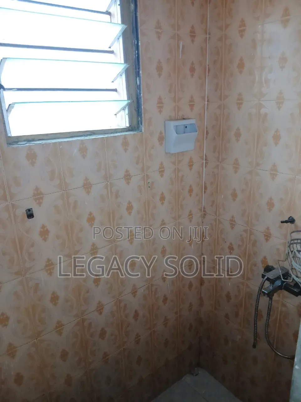 1bdrm Apartment in Legacy Solid Real, Ledzokuku-Krowor for rent