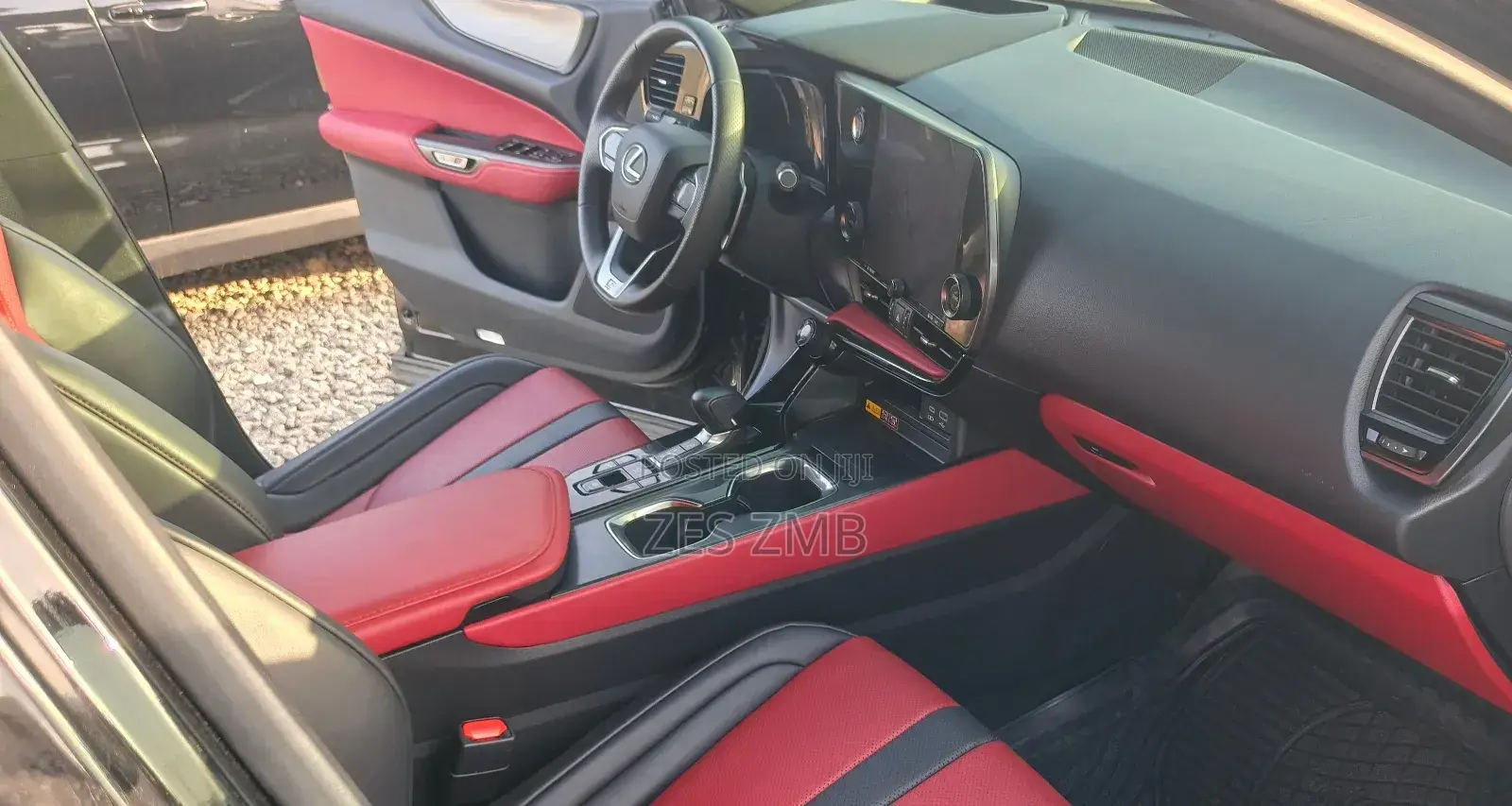 Lexus NX 2024 Black