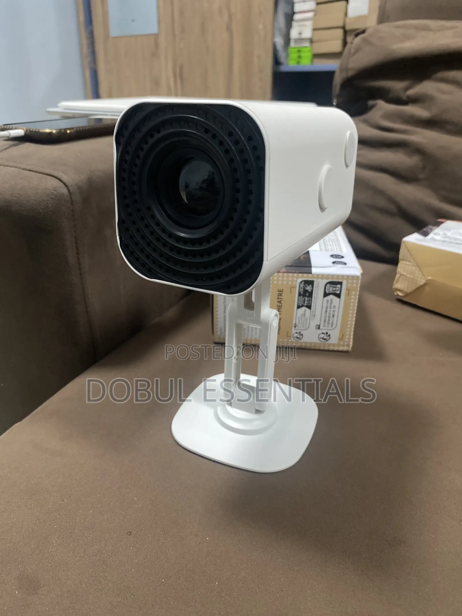 M7 Portable Projector