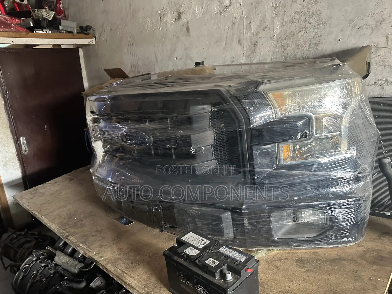 Ford F-150 2018 - 2020 Front Cut / Front Clip