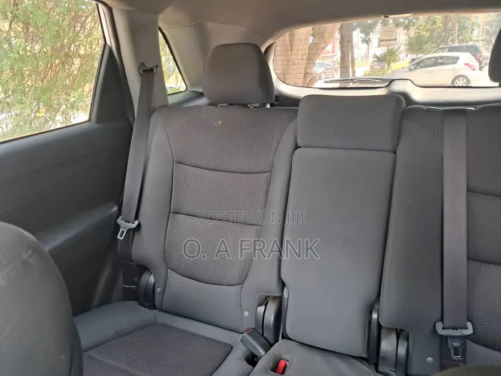 Kia Sorento LX 2011 Gray