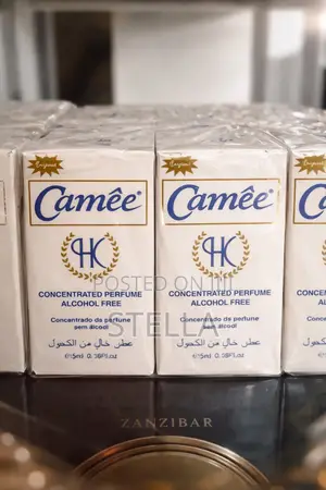 Touch and Camee Oil Perfume