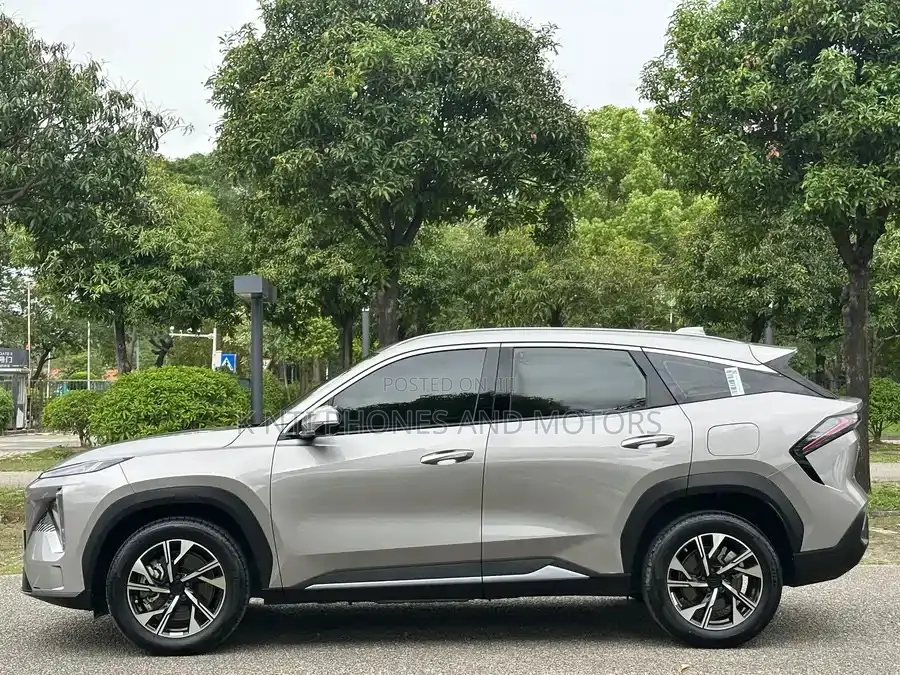 New Geely Galaxy L7 2025 Gray