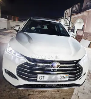 BYD Tang EV 2018 White
