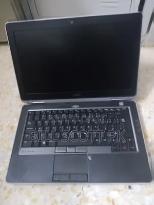 Laptop Dell Inspiron 15 7560 8GB Intel Core i5 HDD 750GB